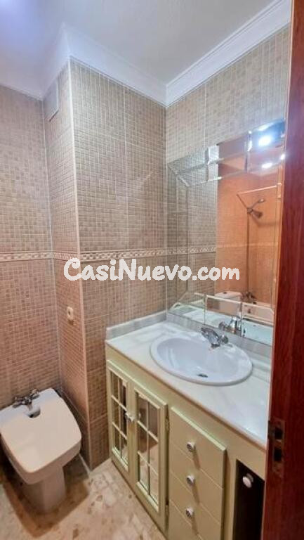 APARTAMENTO DE DOS DORMITORIOS EN VENTA EN CENTRO DE ESTEPONA