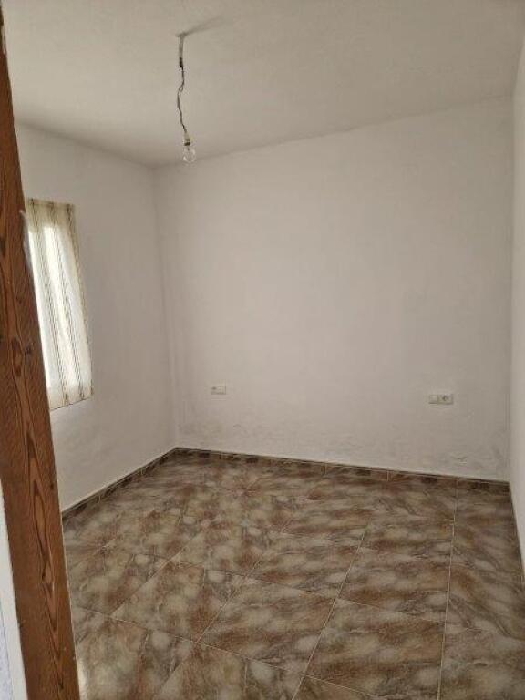 EN VENTA CASA CON TERRENO EN CASARES - foto 5