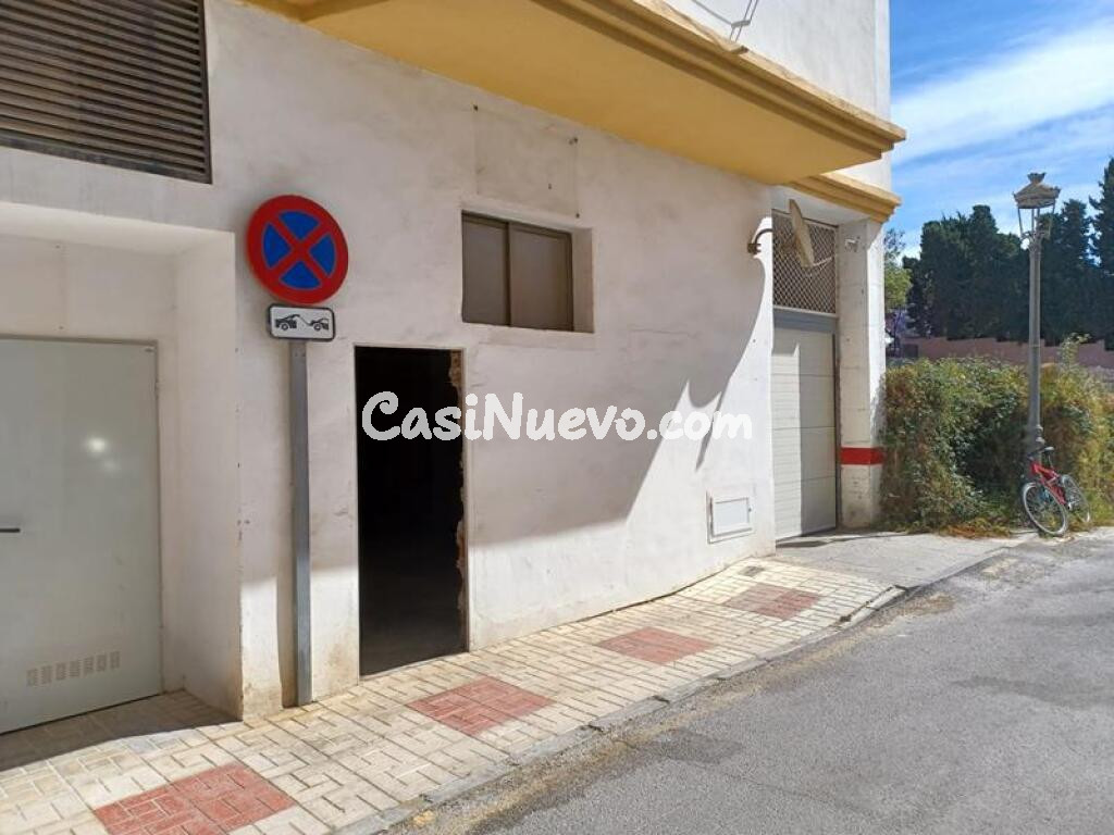 ESTUPENDO LOCAL EN BRUTO CON BUENA SITUACIÓN, ¡VENGA A VERLO!