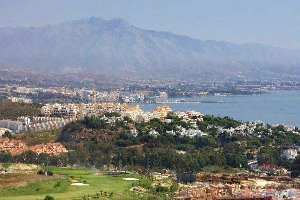 ¡NUEVA PROMOCIÓN EN SABINILLAS! VISTAS INCREÍBLES Y ACABADOS