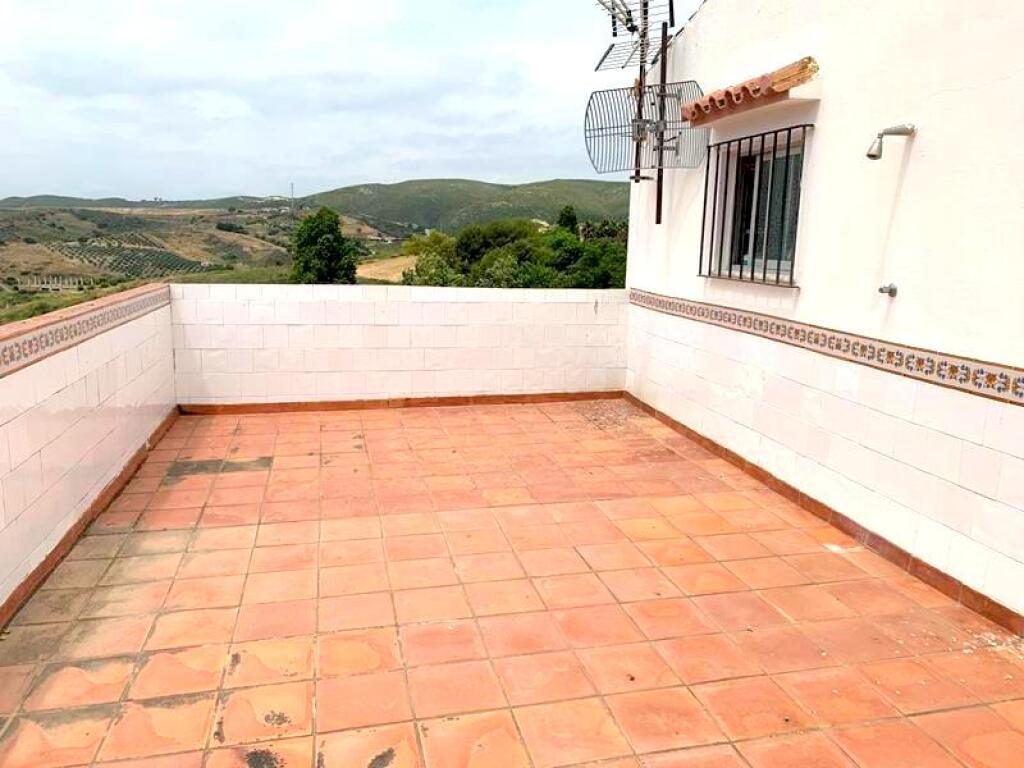 ESTUPENDA CASA EN MANILVA PUEBLO CON TODAS LAS COMODIDADES - foto 4