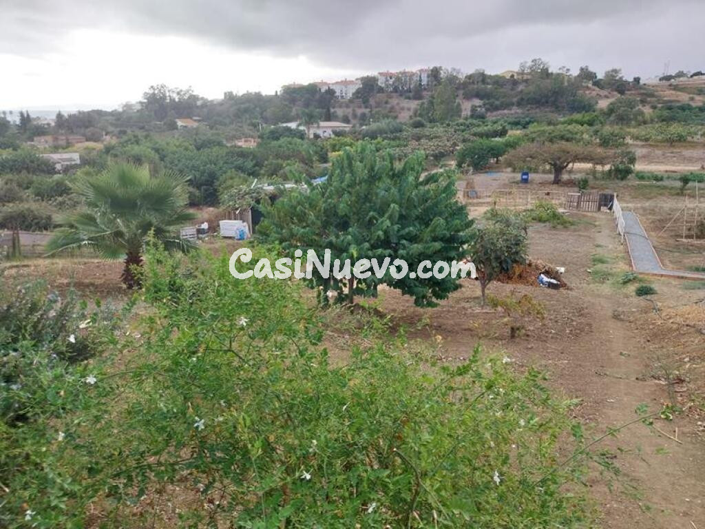 ¿ESTÁ BUSCANDO PARCELA EN LA COSTA DEL SOL? ¡TENEMOS LA SUYA!