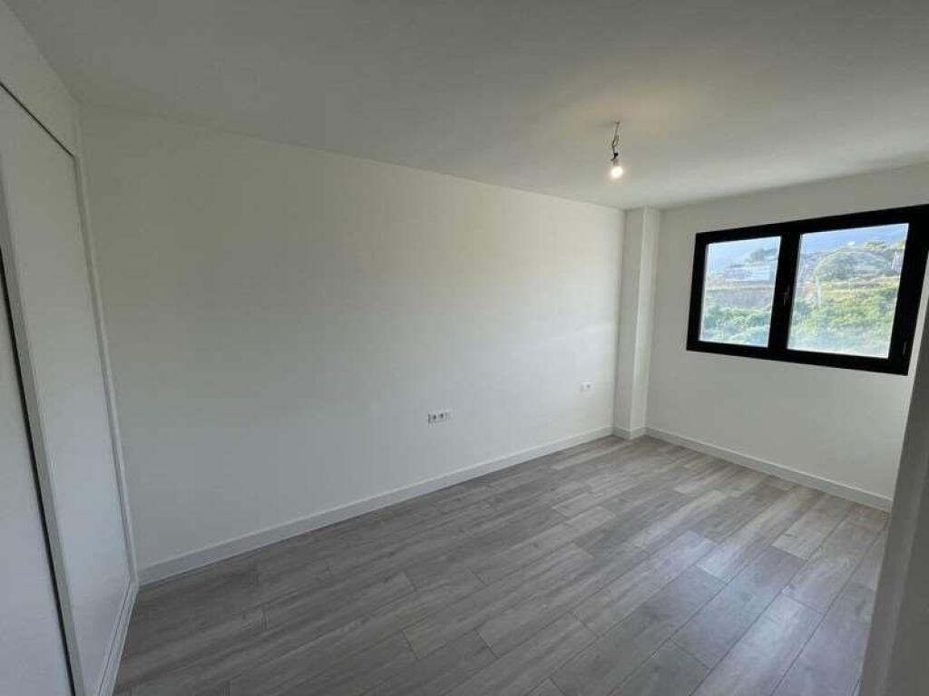 ESPECTACULAR ÁTICO CON VISTAS AL MAR EN ESTEPONA, ¡NO SE LO  - foto 13