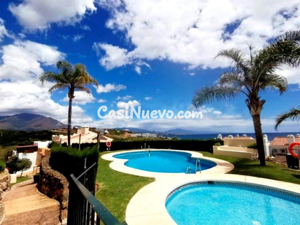 FANTÁSTICO DÚPLEX CON JARDIN PRIVADO Y VISTAS AL MAR