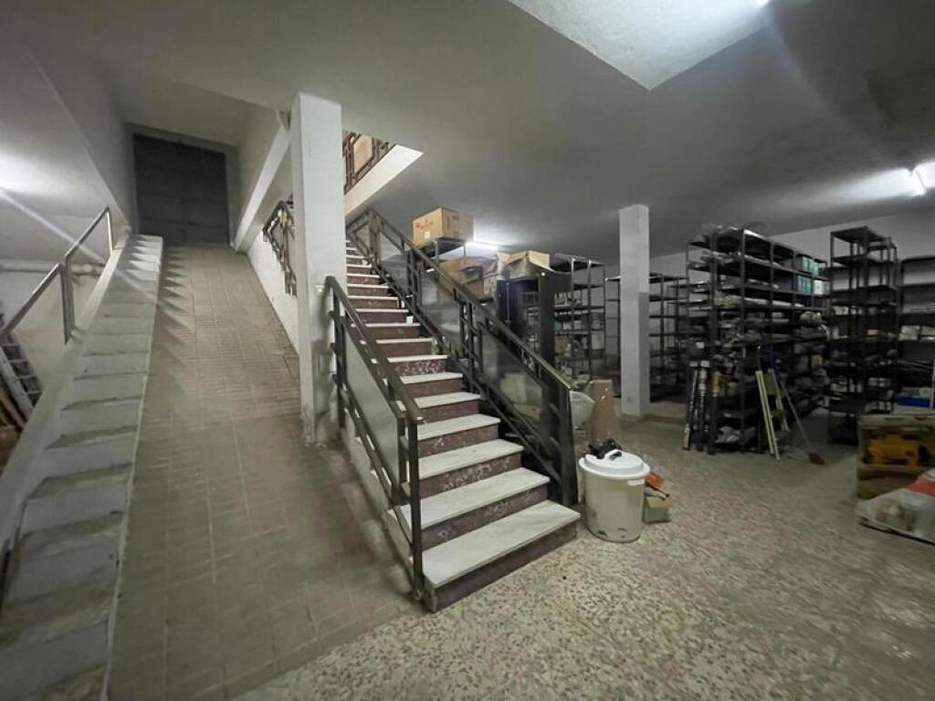 ¡INVERSORES, OPORTUNIDAD EN PLENO CENTRO DE ESTEPONA! NO LO  - foto 4