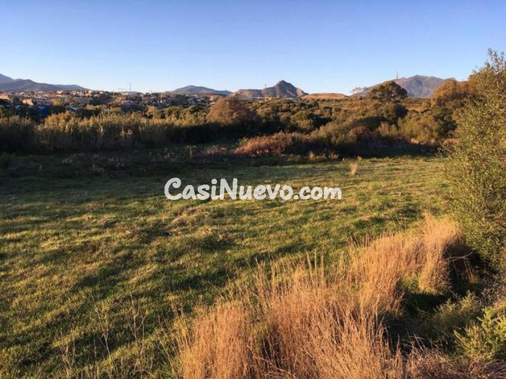 OPORTUNIDAD DE TENER SU PARCELA ENTRE ESTEPONA Y MARBELLA.