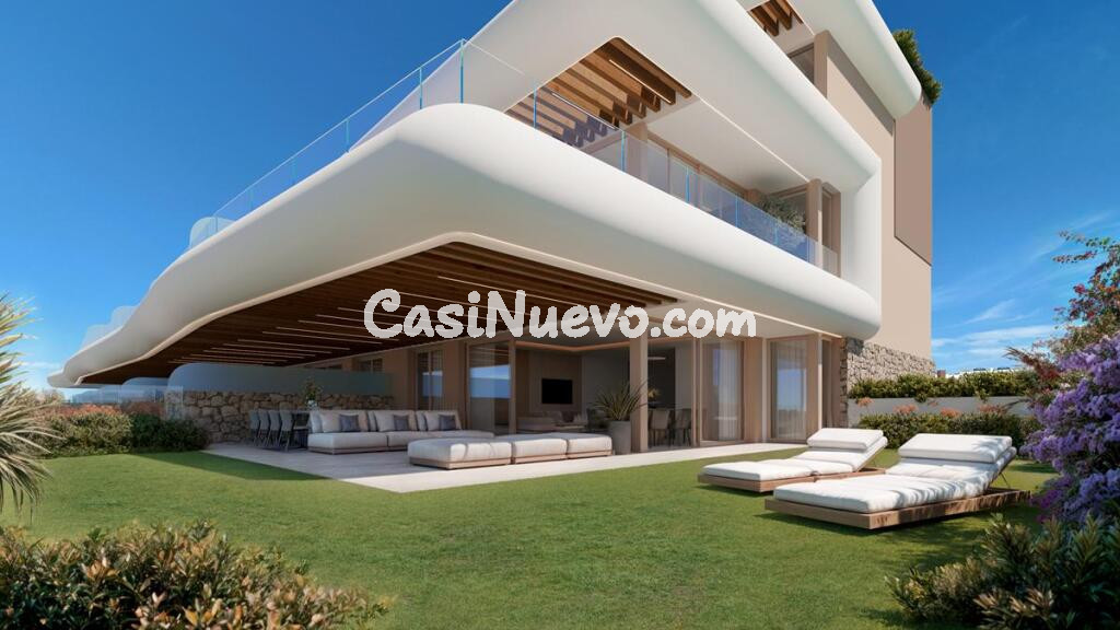 ESPECTACULAR VIVIENDA DE OBRA NUEVA EN CASARES COSTA