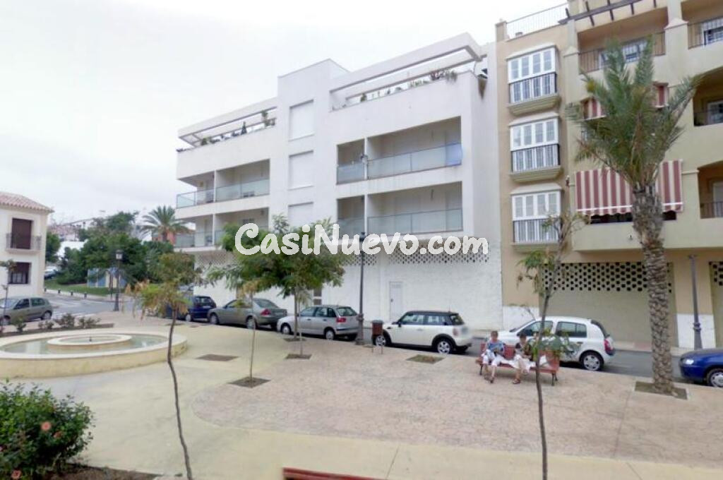 LOCAL EN BRUTO EN UNA BUENA ZONA DE PASO MUY TRANSITADA…