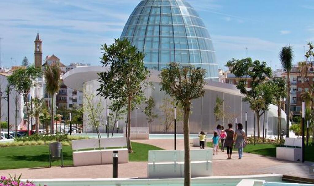 ALQUILER DE LOCAL COMERCIAL CON UNA UBICACIÓN EXCELENTE EN E - foto 6