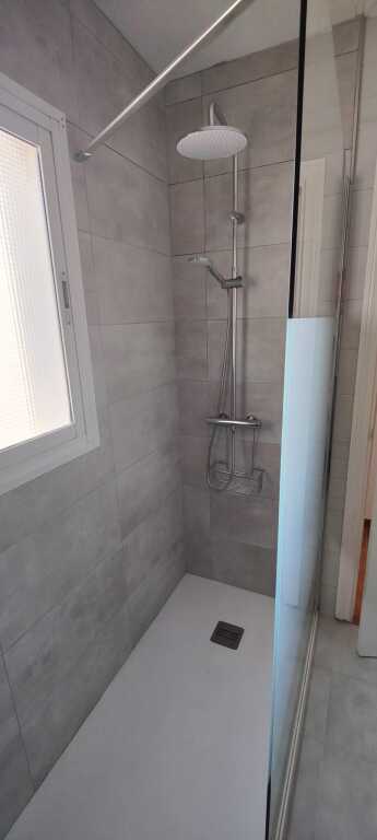 EN VENTA ESPECTACULAR CASA ADOSADA EN MARINA DE CASARES. - foto 10