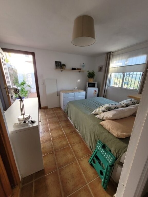 ESPECTACULAR ADOSADO DE 3 DORMITORIOS EN VENTA EN MANILVA PU - foto 12