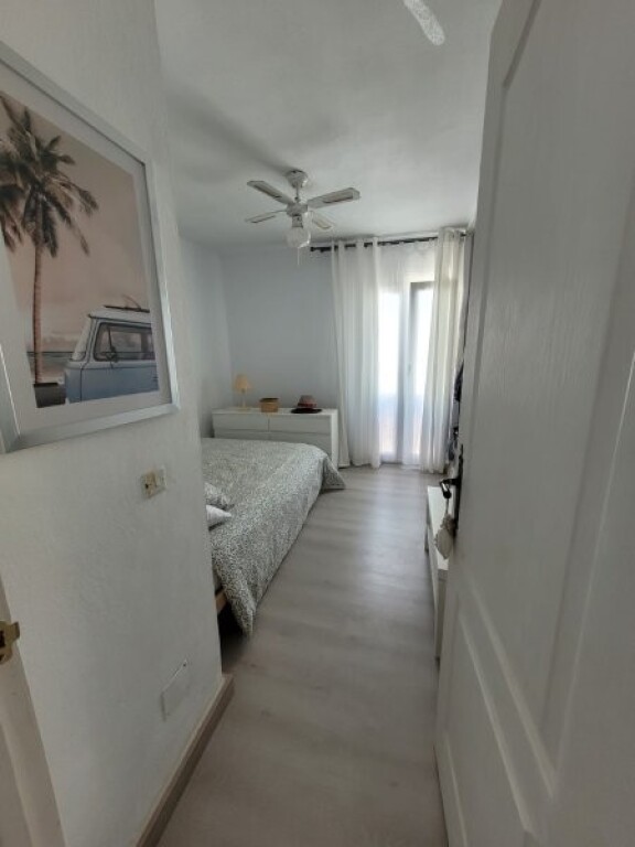 ESPECTACULAR ADOSADO DE 3 DORMITORIOS EN VENTA EN MANILVA PU - foto 31