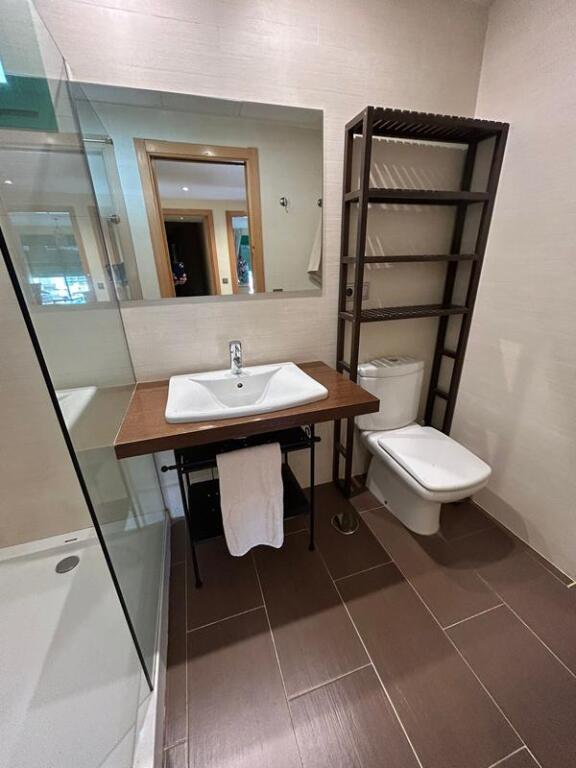 SE VENDE  PRECIOSO PISO  ENTRE ESTEPONA Y MARBELLA EN UN ENT - foto 18