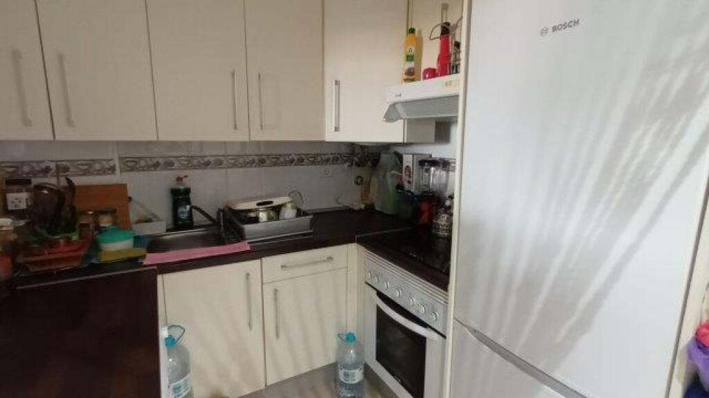 BONITO PISO CON GRAN TERRAZA, GARAJE Y TRASTERO, ¡NO LE FALT - foto 2