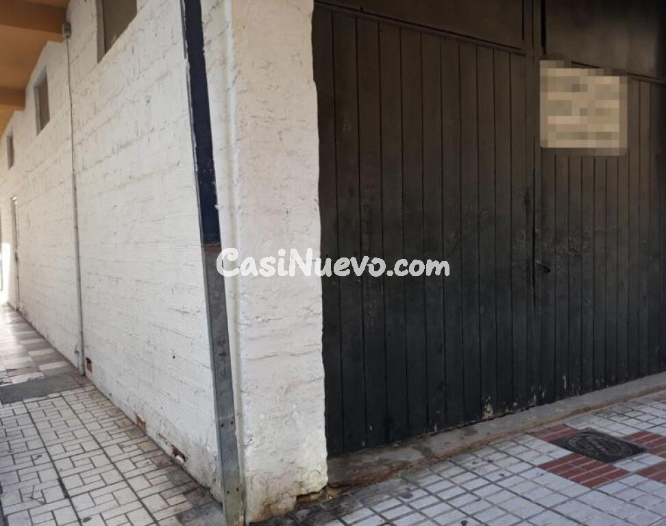 LOCAL EN BRUTO DE 250M2 CON POSIBILIDAD DE HACER 4 NEGOCIOS DISTINTOS