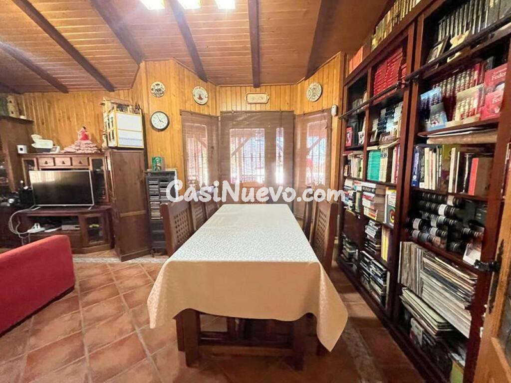 SE VENDE PARCELA RUSTICA DE 4000M2 CON UNA PRECIOSA CASA LEGALIZADA.