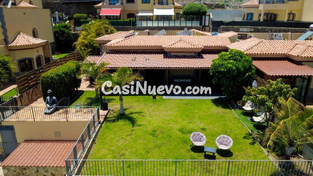 Villa exclusiva de 6 dormitorios ! Zona segura, gran terreno, y gimnasio privado !
