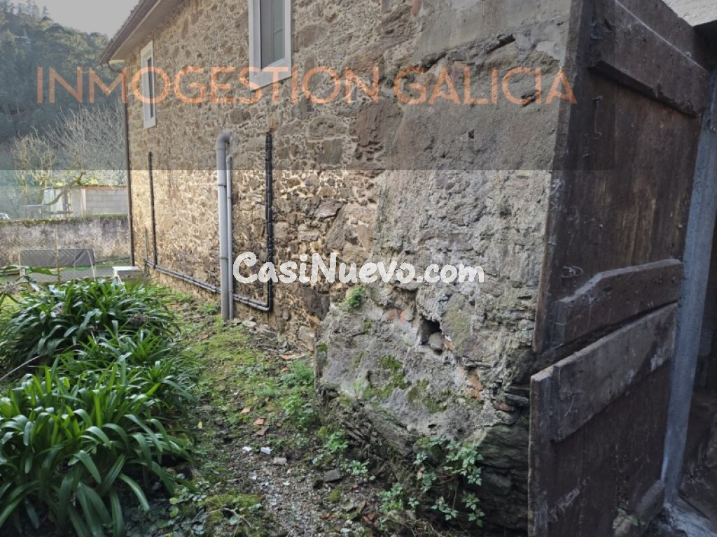 Casa de campo-Masía en Venta en Sumio (Santiago) La Coruña
