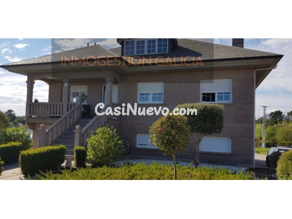 Casa-Chalet en Venta en Cerceda La Coruña