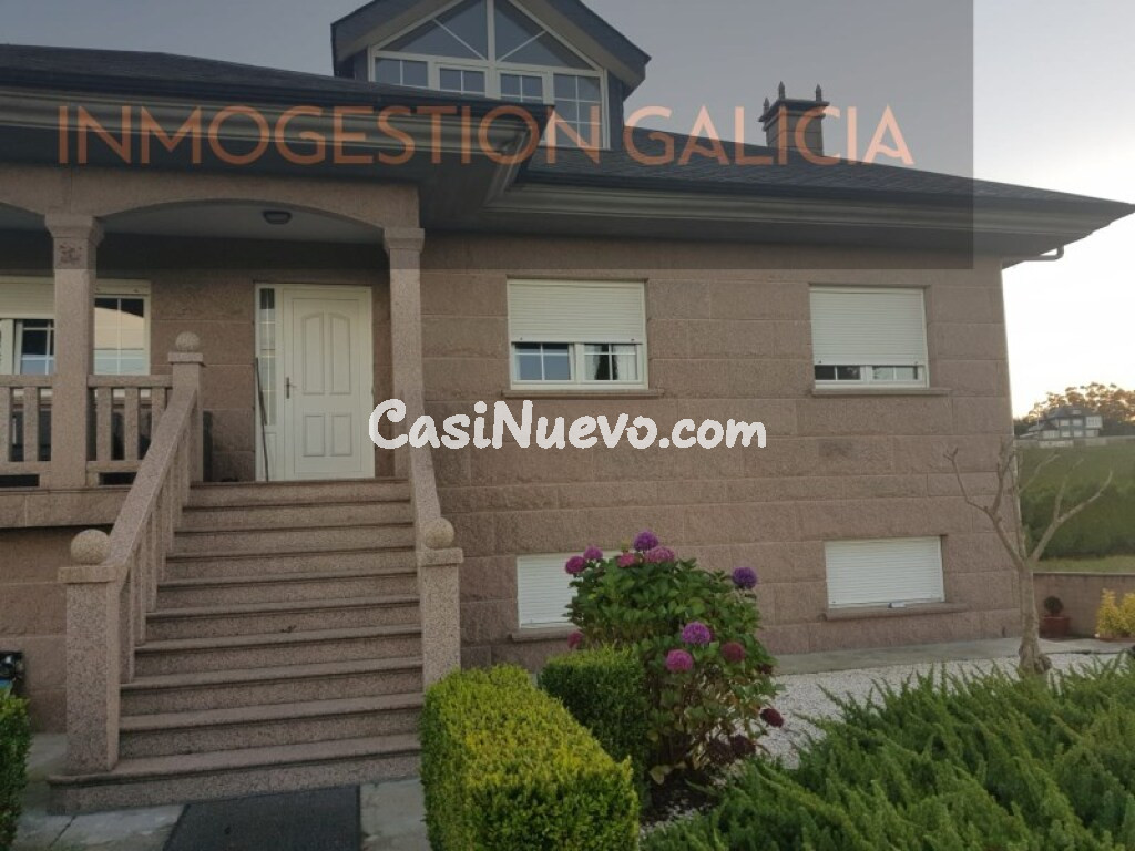 Casa-Chalet en Venta en Cerceda La Coruña