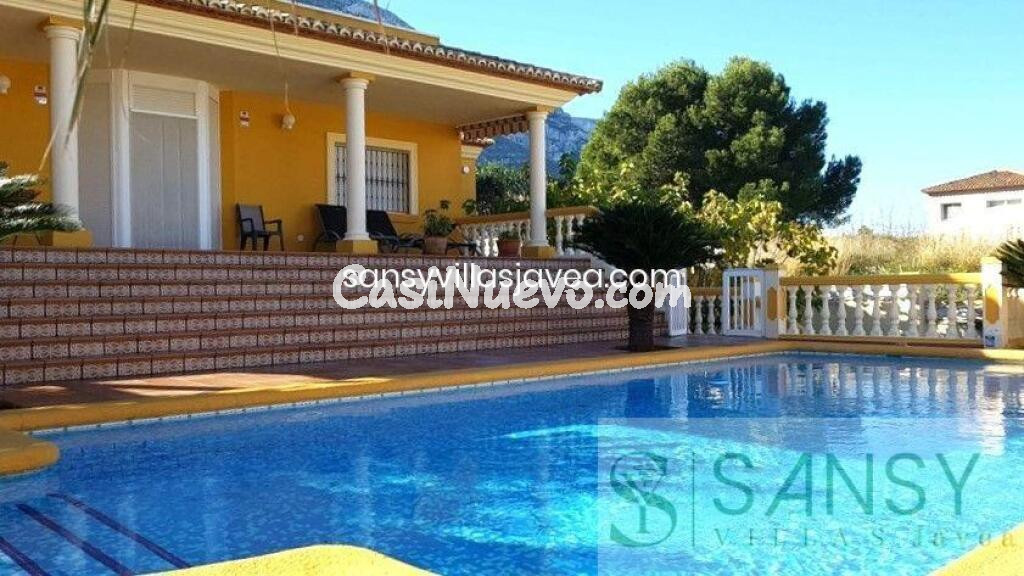 Casa-Chalet en Venta en Denia Alicante