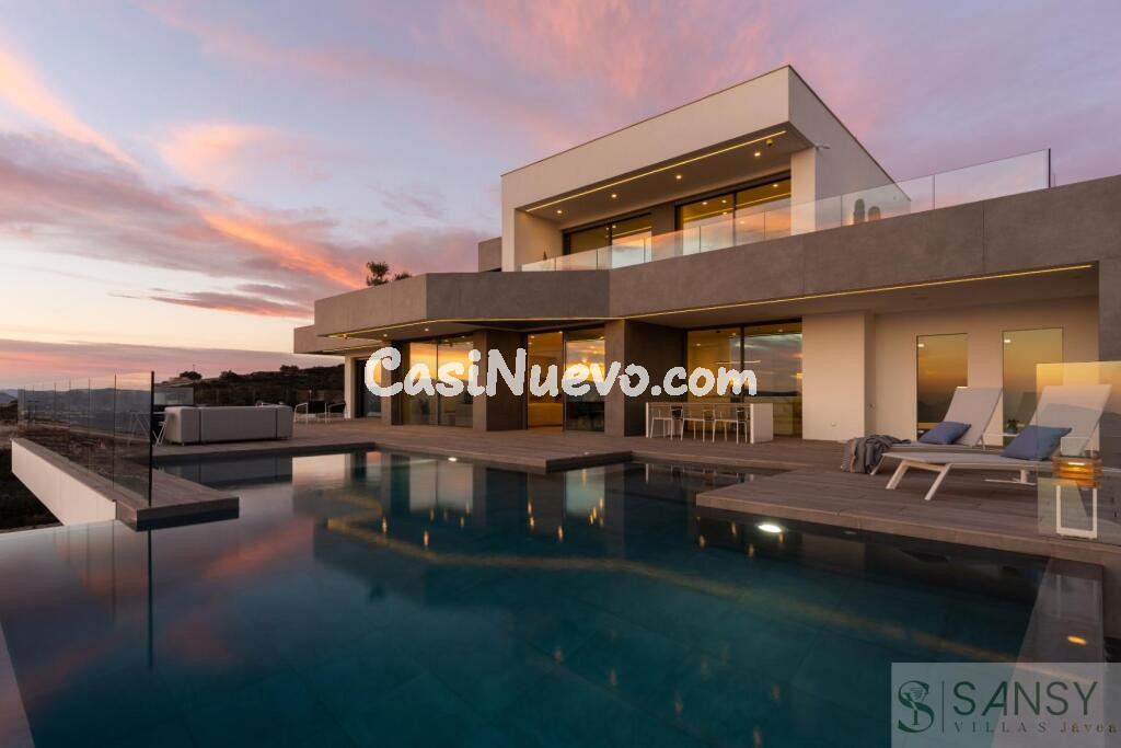 Casa-Chalet en Venta en Alicante Alicante