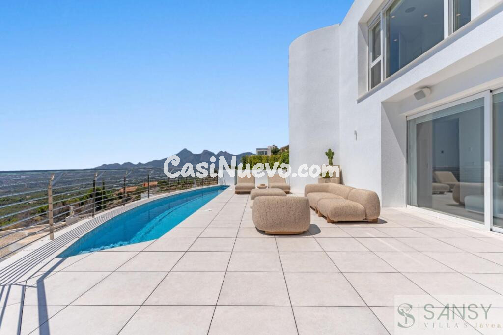 Casa-Chalet en Venta en Alicante Alicante