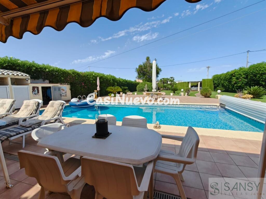 Casa-Chalet en Venta en Denia Alicante