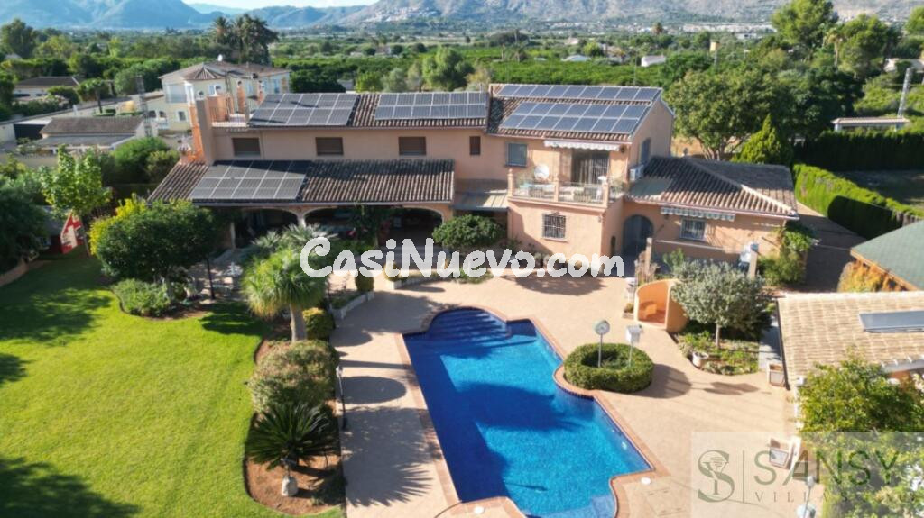 Casa-Chalet en Venta en Alicante Alicante
