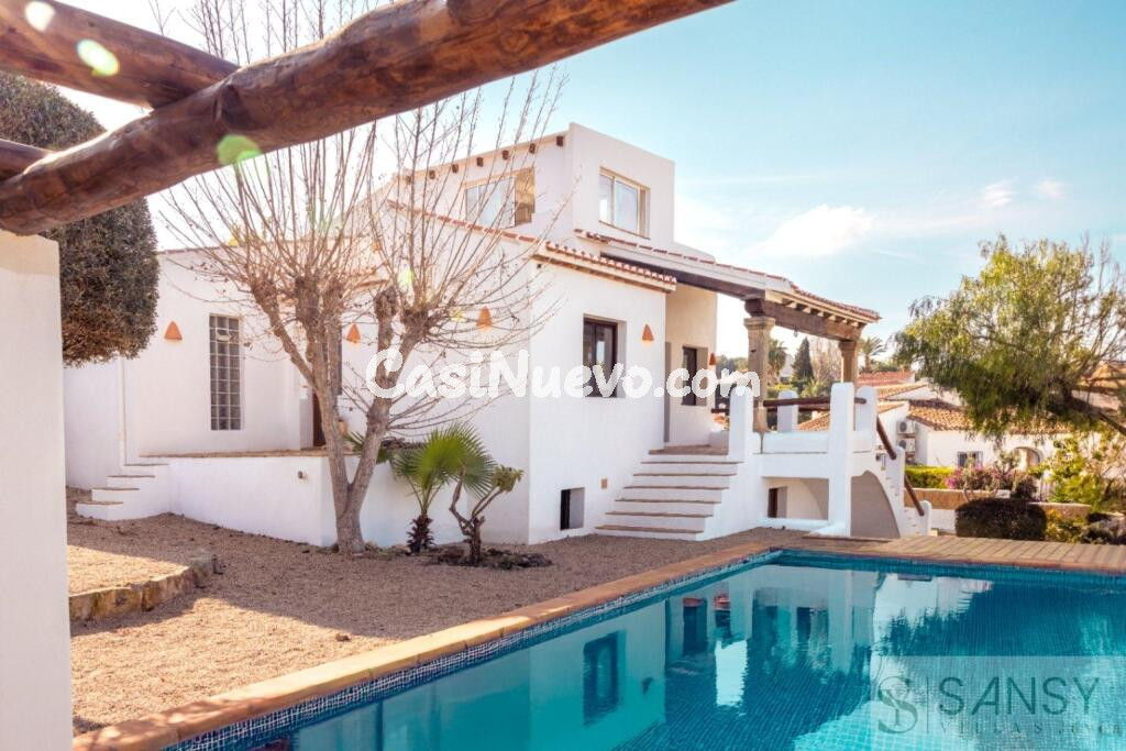 Casa-Chalet en Venta en Alicante Alicante