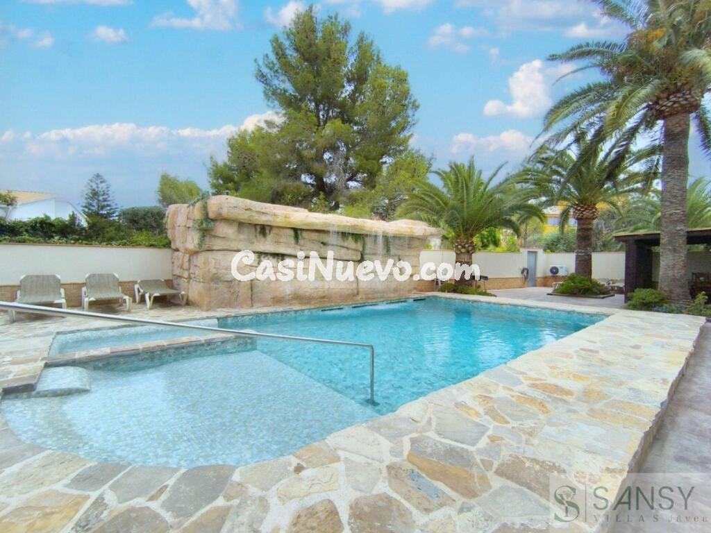 Casa-Chalet en Venta en Alicante Alicante