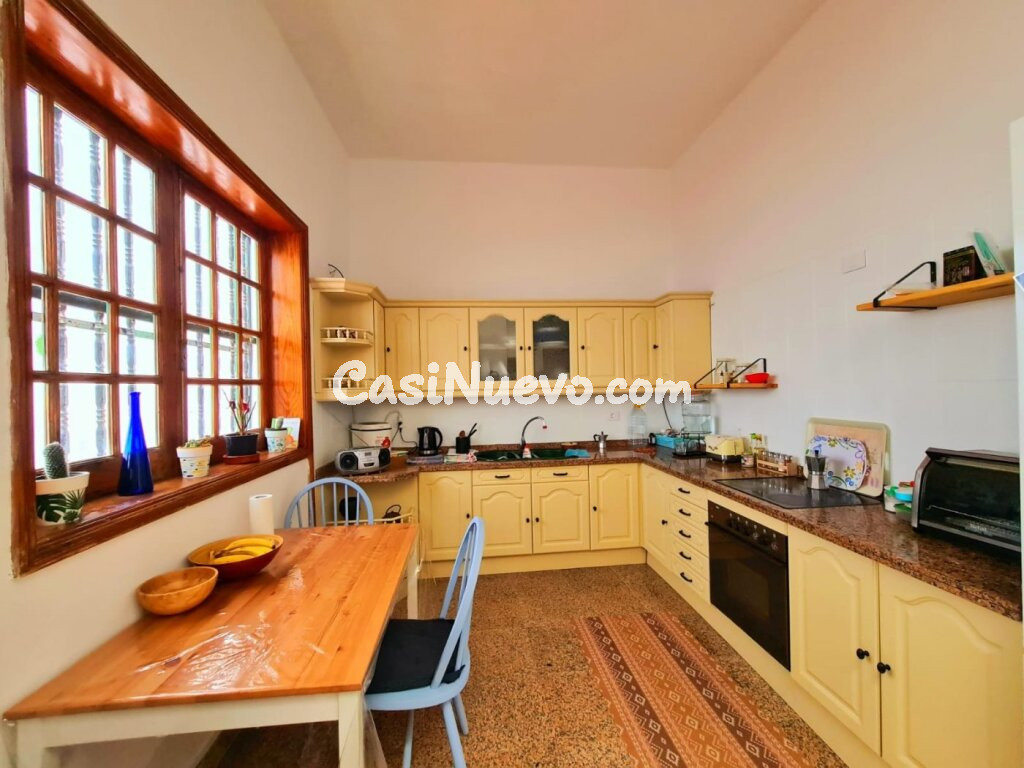 CASA TERRERA EN ARUCAS - CASCO