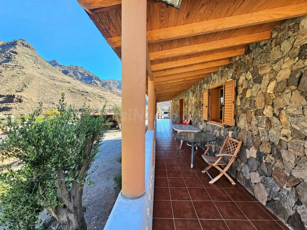 ?Finca con dos viviendas en Tasarte, La Aldea — 200.000 m2 d - foto 4