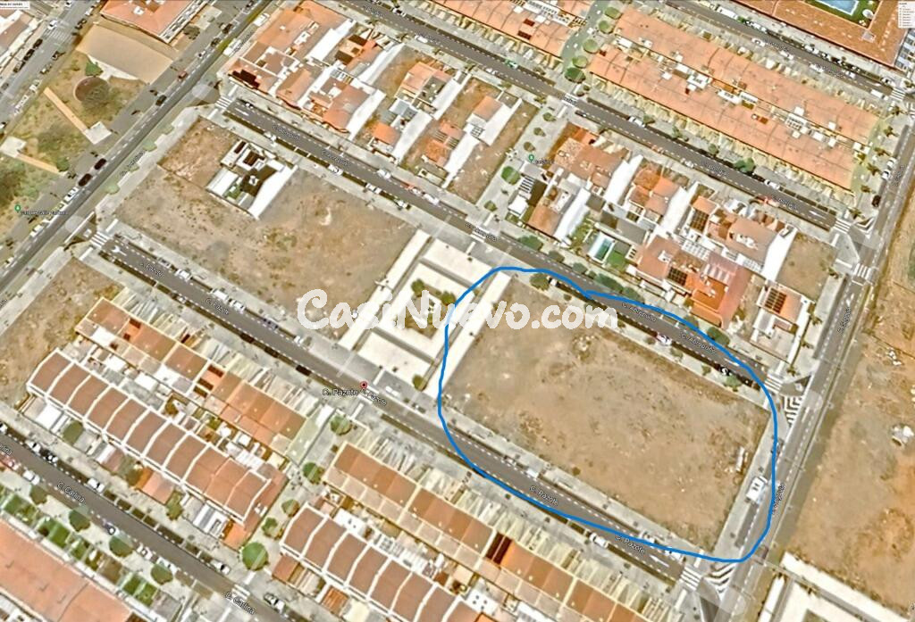 VENTA -  PARCELA URBANA  DE 2.980 M2  - URBANIZACIÓN LOS CANARIOS