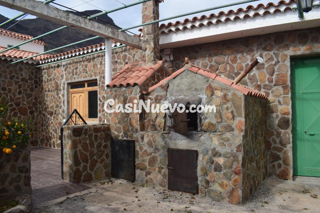 DOS CASAS IDEALES EN FATAGA, ISLAS CANARIAS, ESPAÑA
