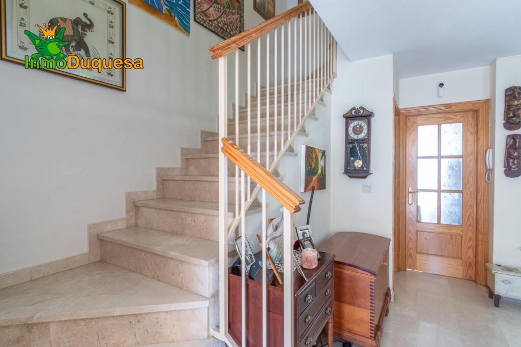 Casa adosada en la entrada de Ogijares (Junto al PTS) - foto 21