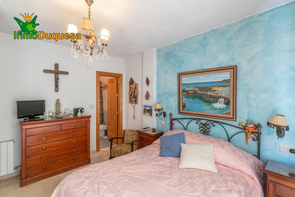 Casa adosada en la entrada de Ogijares (Junto al PTS) - foto 37