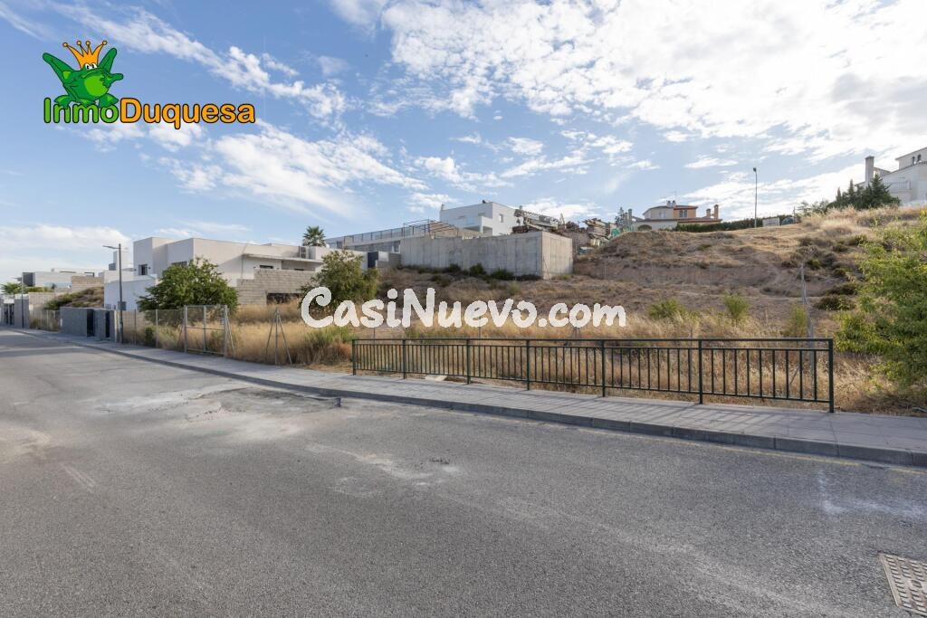 TERRENO URBANO en Altos de La Zubia