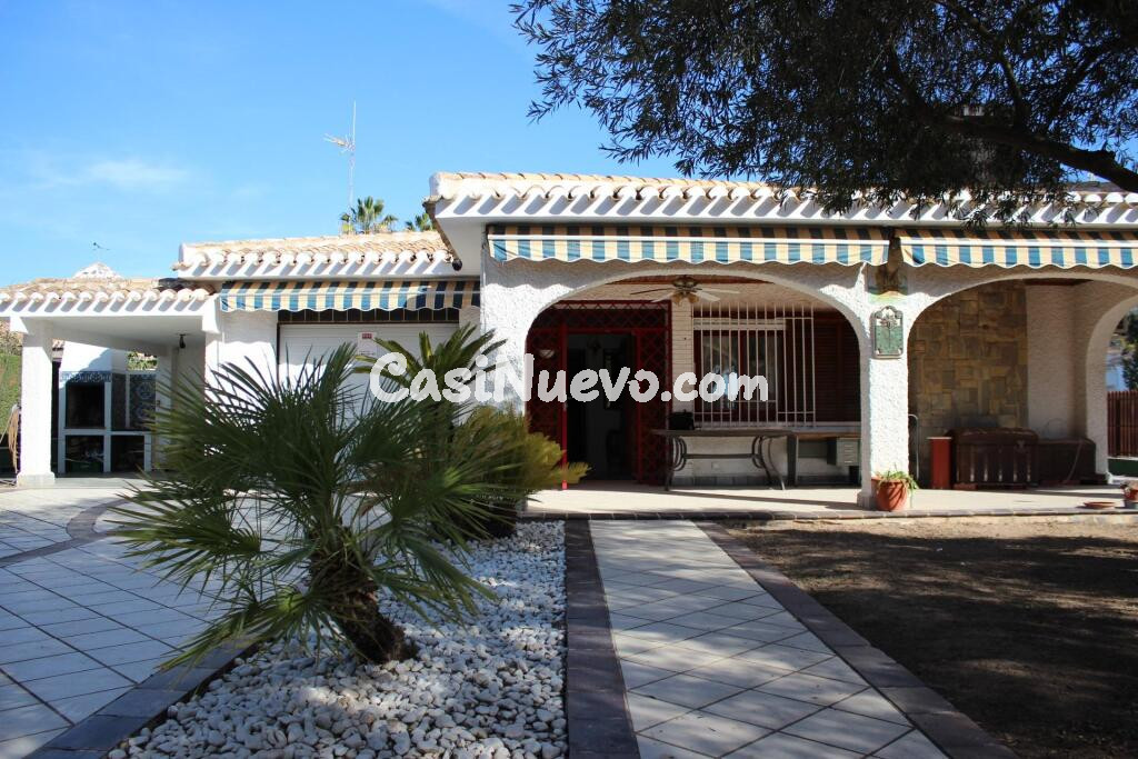 Extraordinario Chalet