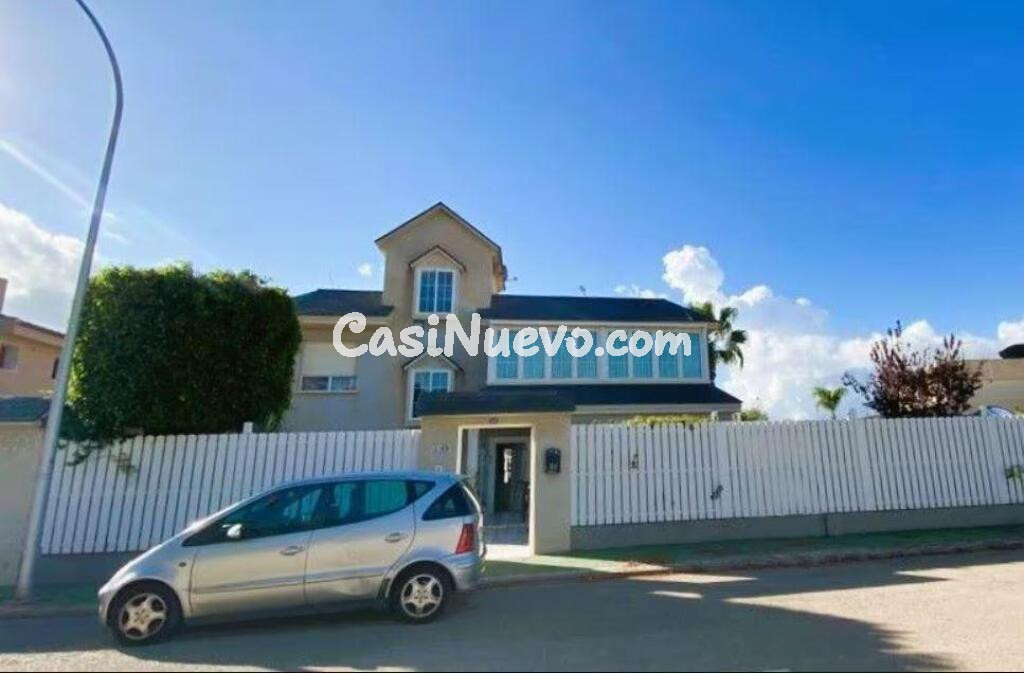 Extraordinario Chalet