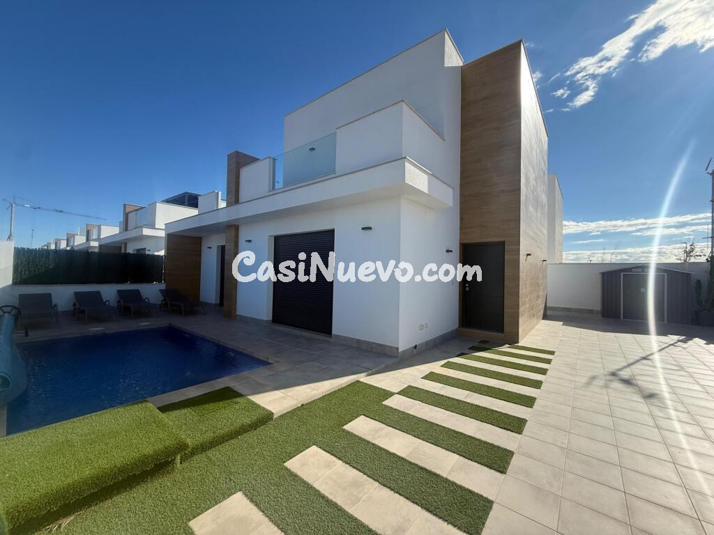 Chalet en venta - Residencial El Alba (Roldán)