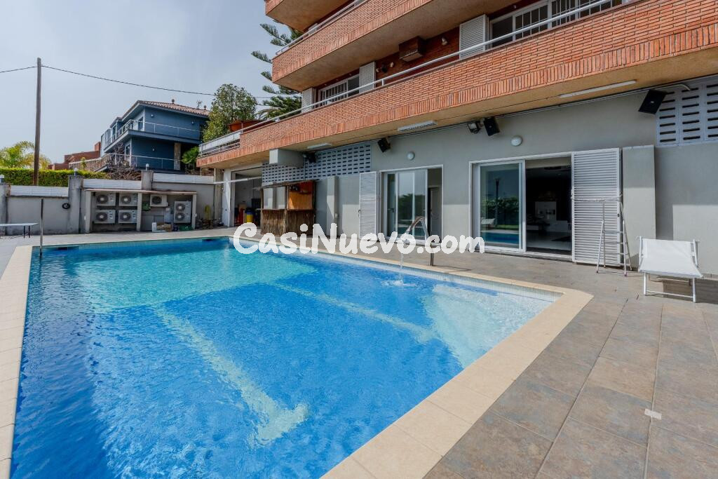 Casa o chalet independiente en venta en calle de les Alzines