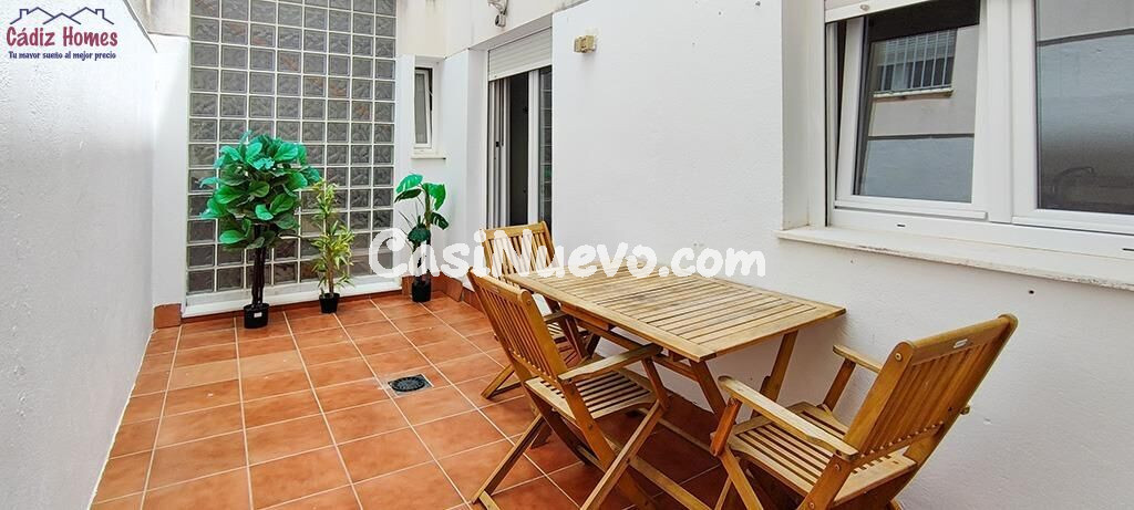 APARTAMENTO EN PLANTA BAJA .-ZONA TEATRO FALLA