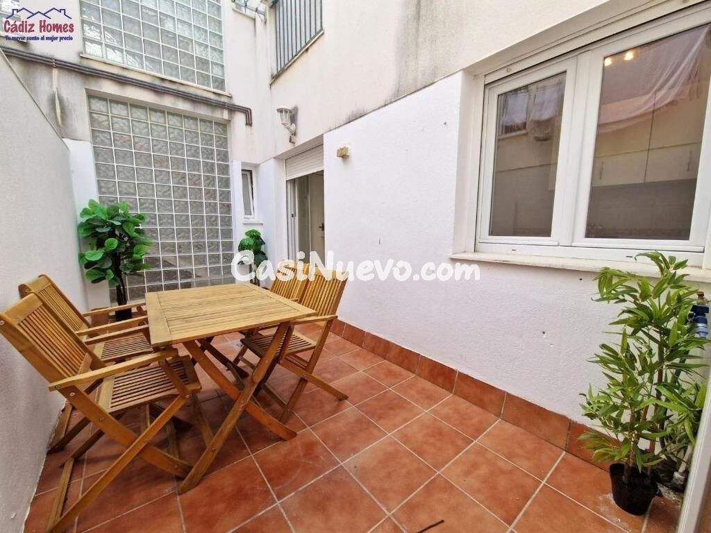 APARTAMENTO EN PLANTA BAJA .-ZONA TEATRO FALLA
