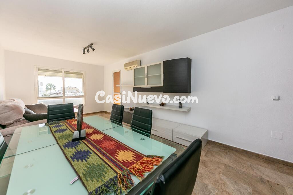 Ático Dúplex de 4 Dormitorios en Parque de la Paloma, Benalmádena