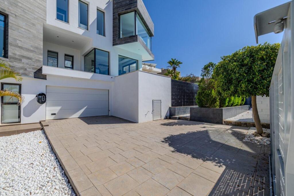 Exclusiva villa de lujo con vistas panorámicas en Jávea - foto 4