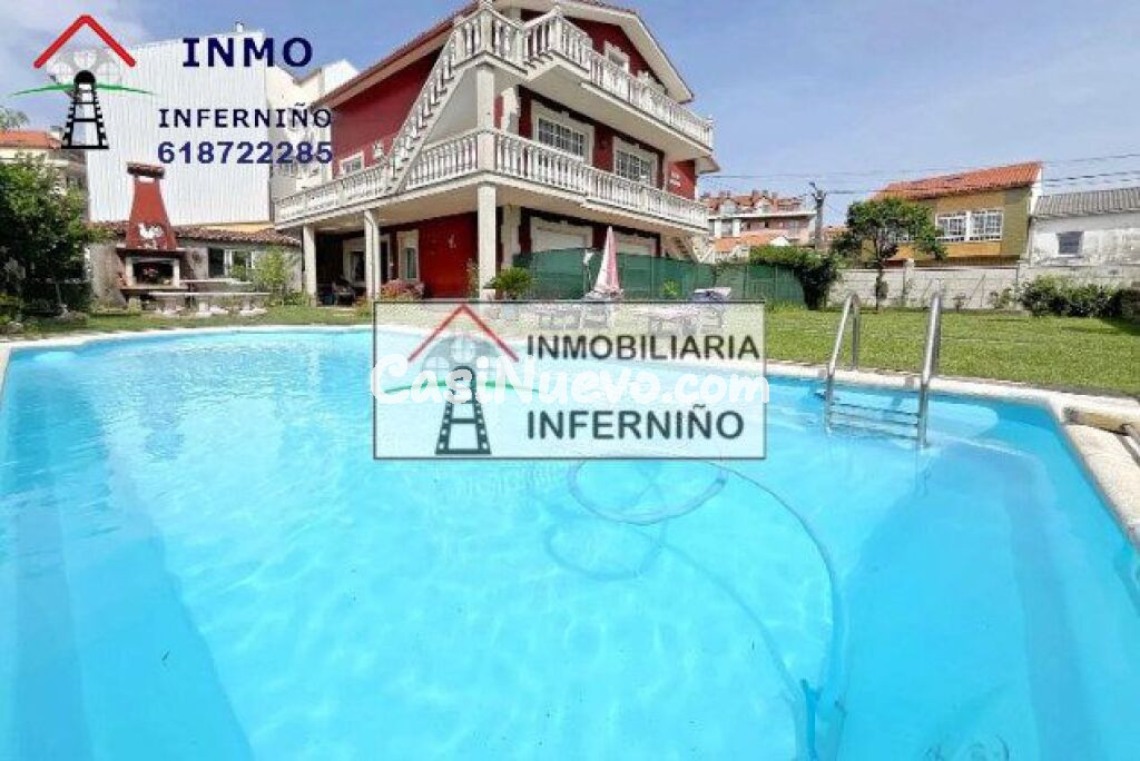 Casa-Chalet en Venta en Ares La Coruña Ref: 438142