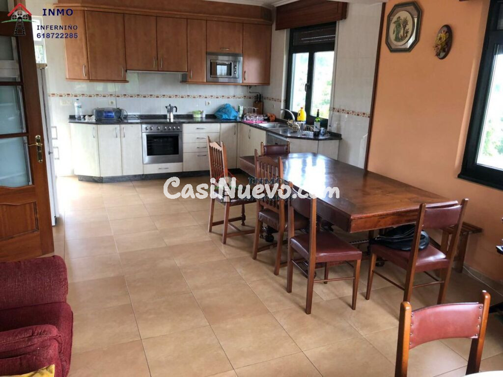 Piso en Alquiler en Meiras La Coruña Ref: 436109