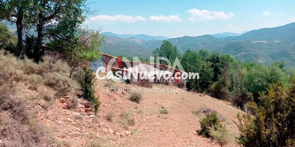 ESPECTACULARES BORDES EN ESTAVILL MAS 5,6 HECTAREAS DE TERRENO