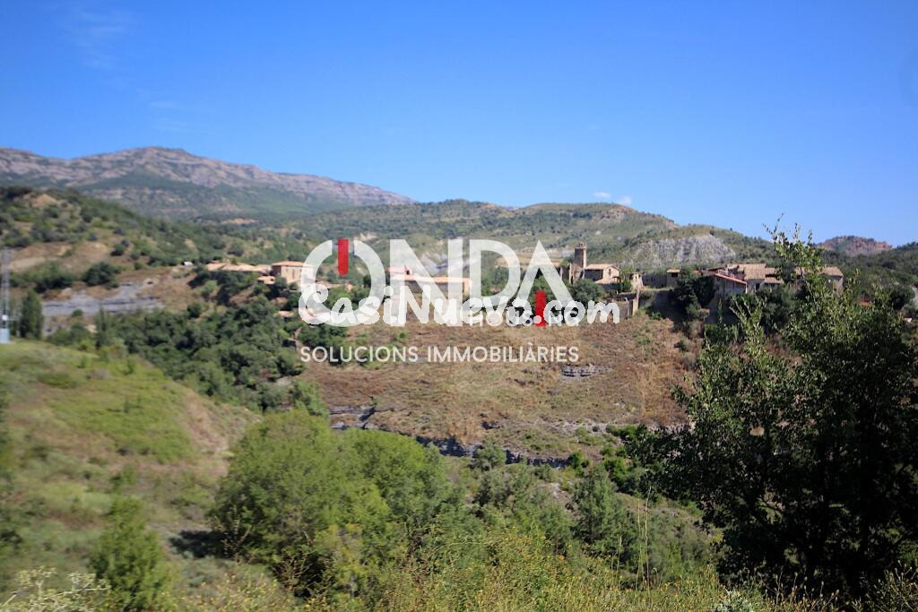 23 hectáreas de terreno en Eroles